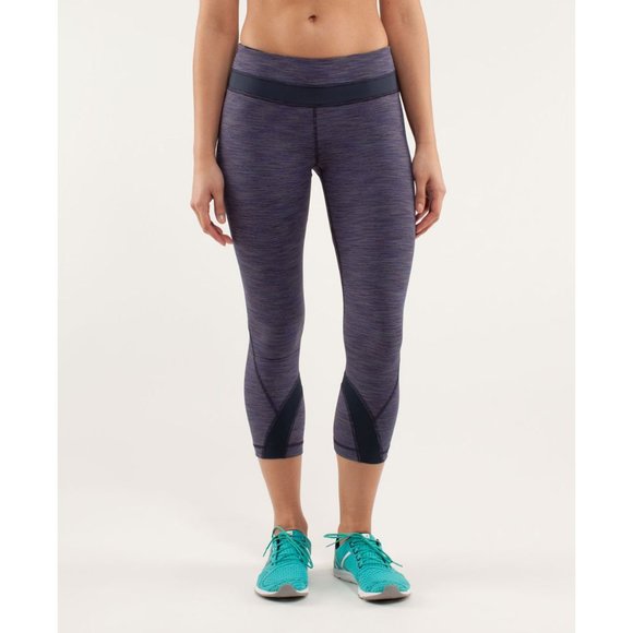 Lululemon Inspire Crop II Purple Blue Leggings sz 4 - Picture 3 of 9